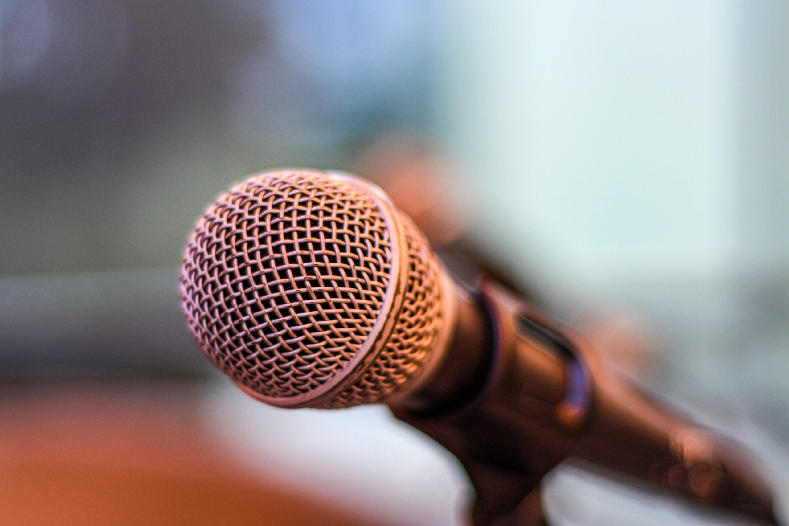an image of a microphone